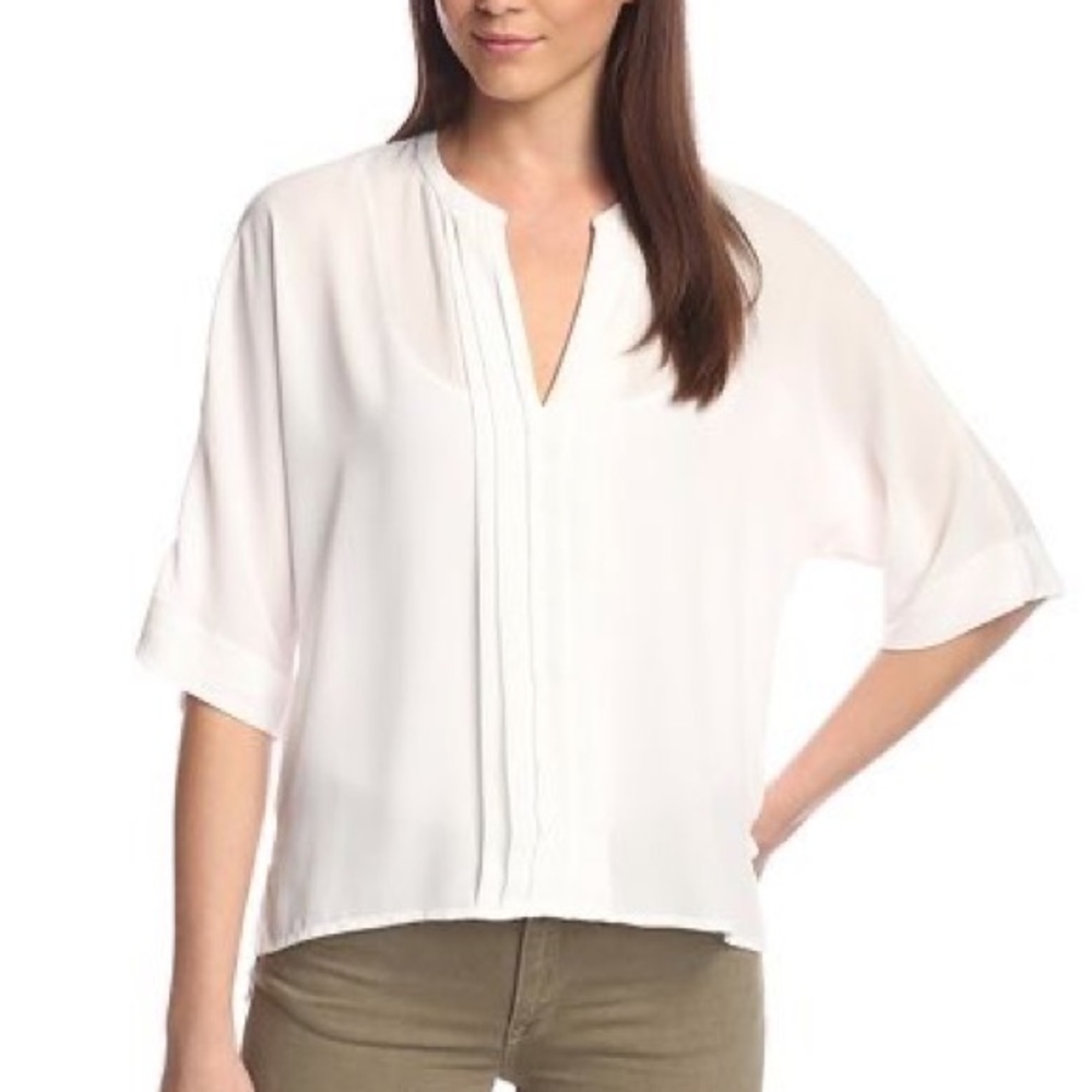 Lush Elegant Cream Blouse Size Small. Oversized Top.